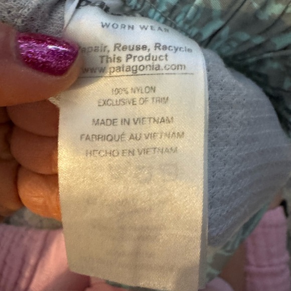 Patagonia Gray and Blue Women Shorts - Picture 8 of 9